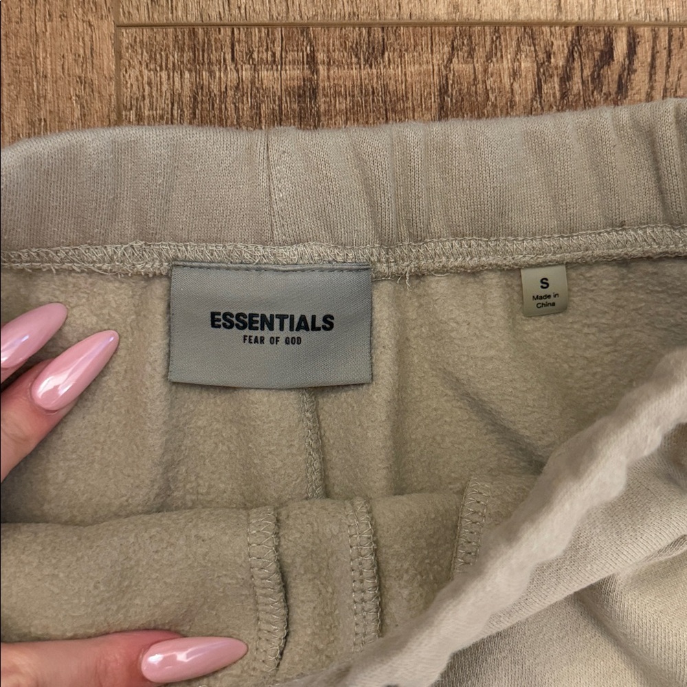 Essentials Sweats - image 4